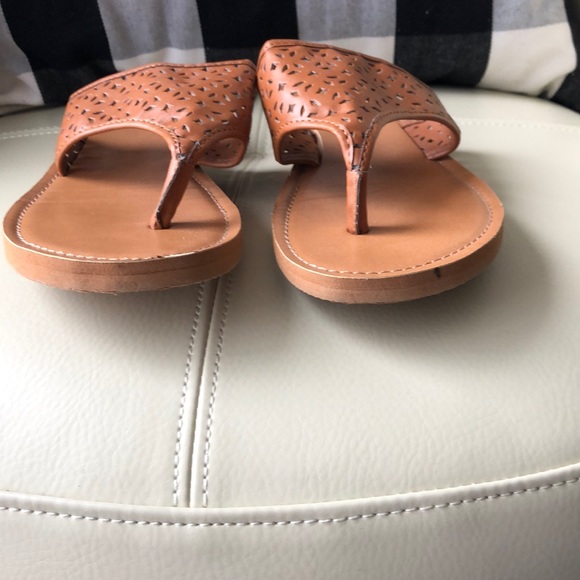 Cute sandals - Picture 3 of 6